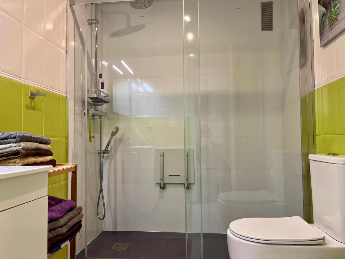 Apartamento con parking y piscina frente al mar para 4 personas Calpe Exterior foto