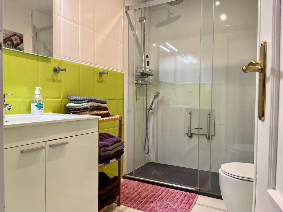 Apartamento con parking y piscina frente al mar para 4 personas Calpe Exterior foto
