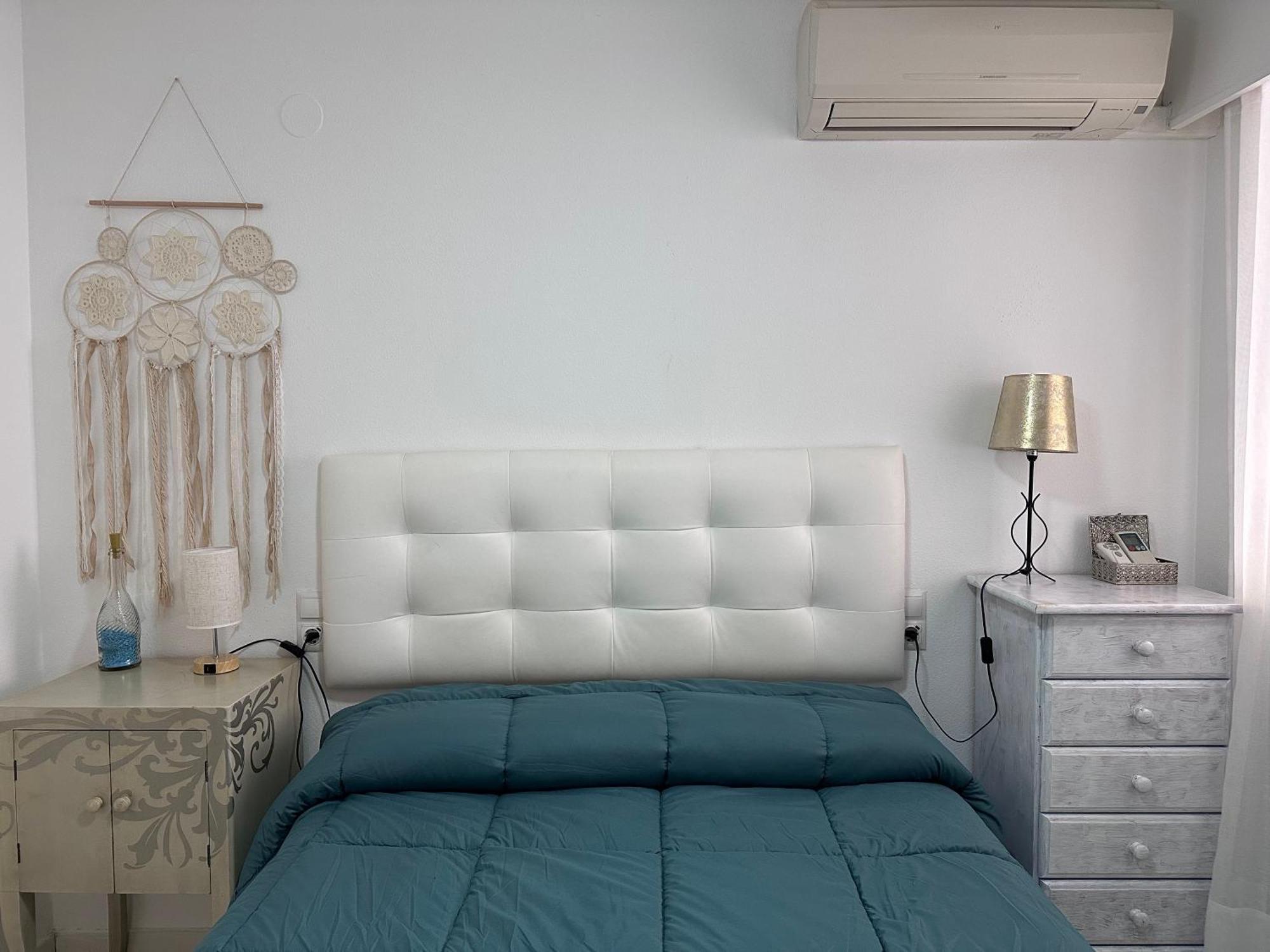 Apartamento con parking y piscina frente al mar para 4 personas Calpe Exterior foto